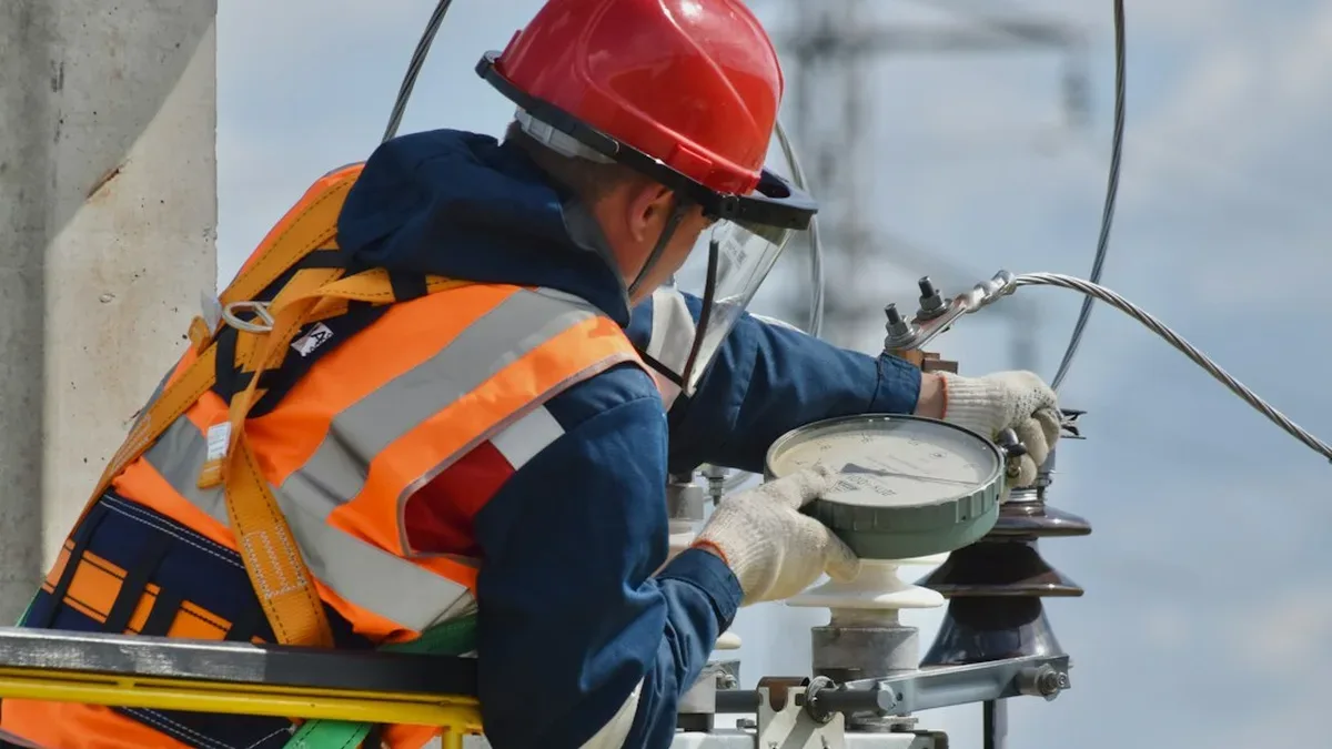 travaux electrique — Travaux électrique : les réponses aux questions fréquentes